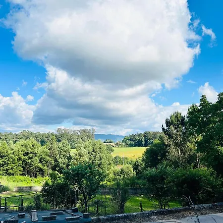 Hostal Japji Esmeriz