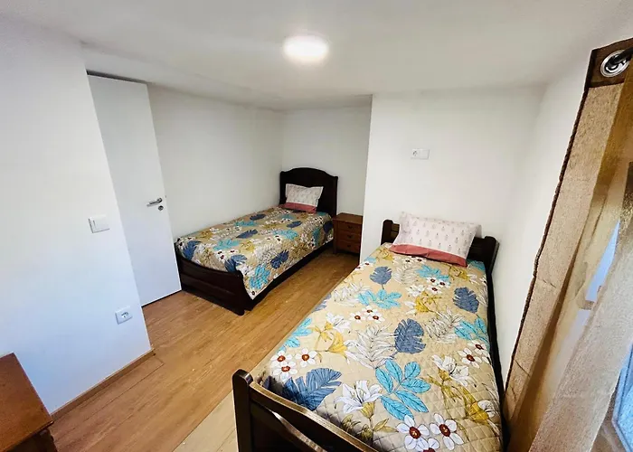 Japji Esmeriz Hostel Vitoria