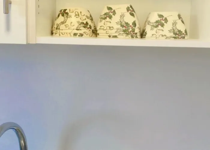 Hostel Japji Esmeriz